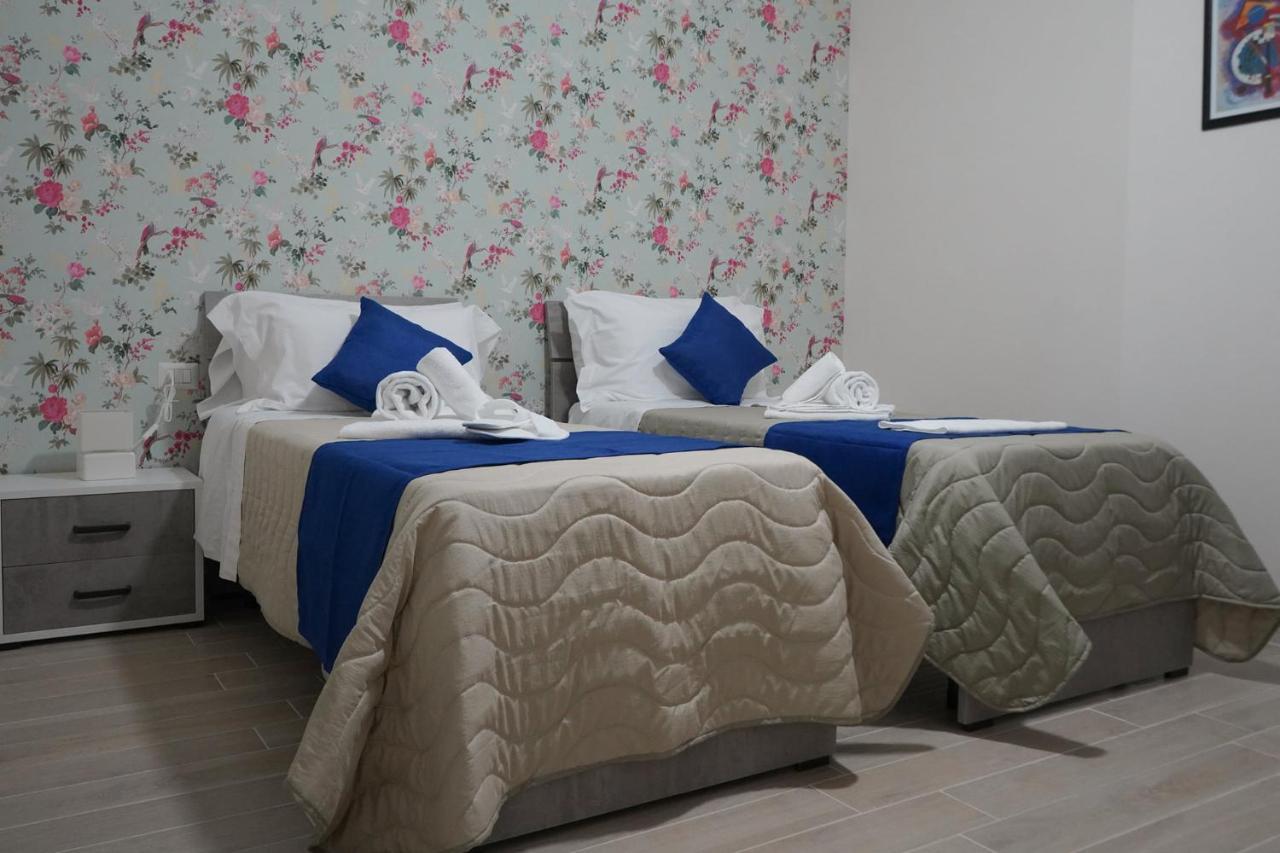Frebi'S Home - Bed & Breakfast Napels Buitenkant foto