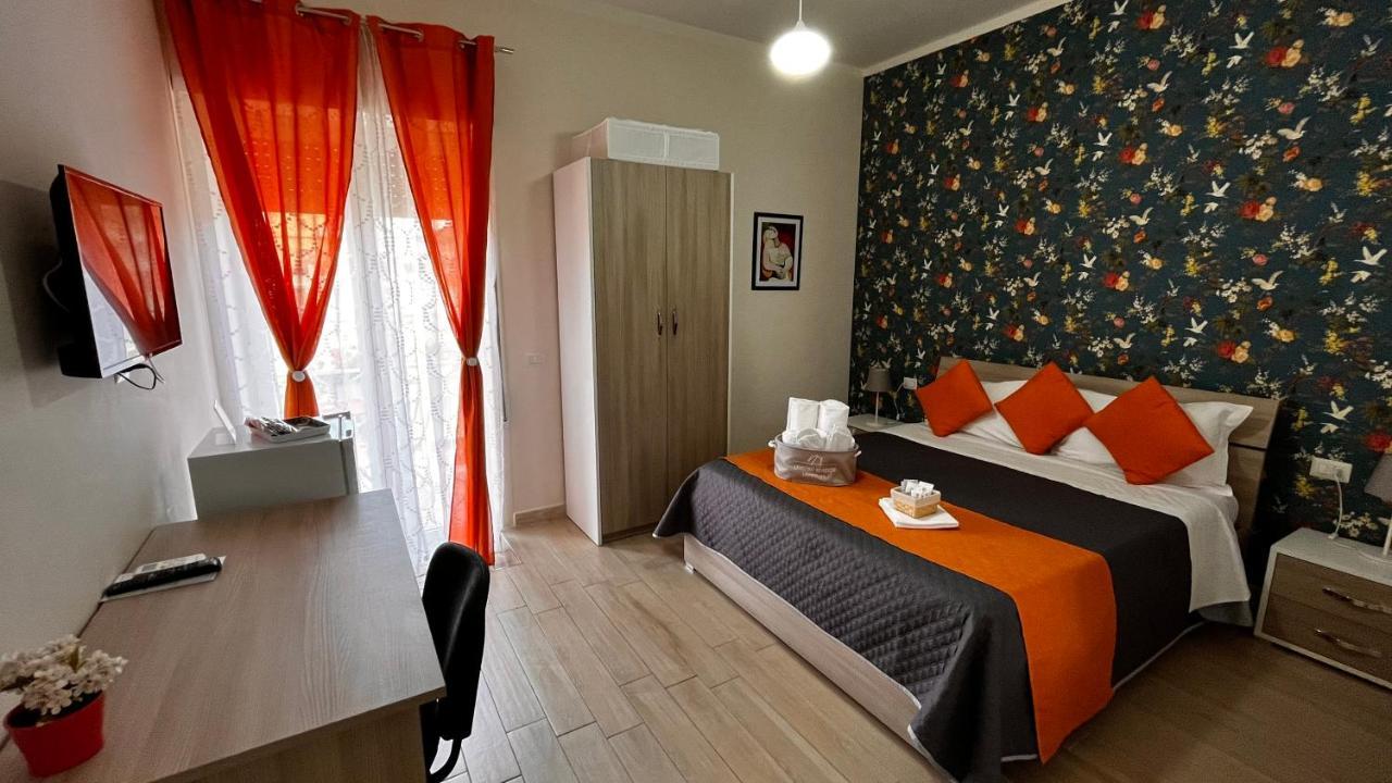 Frebi'S Home - Bed & Breakfast Napels Buitenkant foto